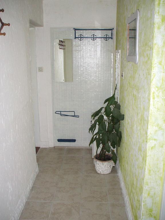 Apartmani Mira 塞尼 外观 照片