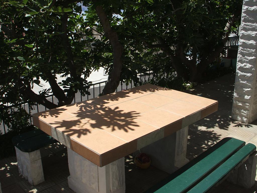 Apartmani Mira 塞尼 外观 照片